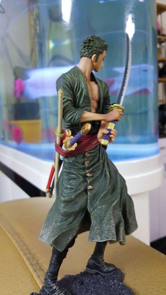 Roronoa Zoro - Action Figure-action figure-roronoa, roronoa zoro-onepiece-anime-manga-onepiecestore-onepieceproducts-MyNakama