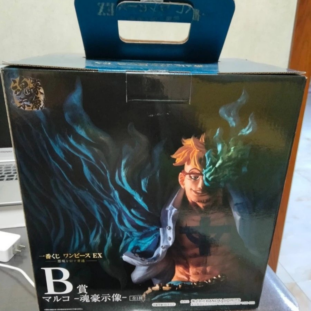 marco-the-phoenix-one-piece-anime-bandai-20cm-original-box